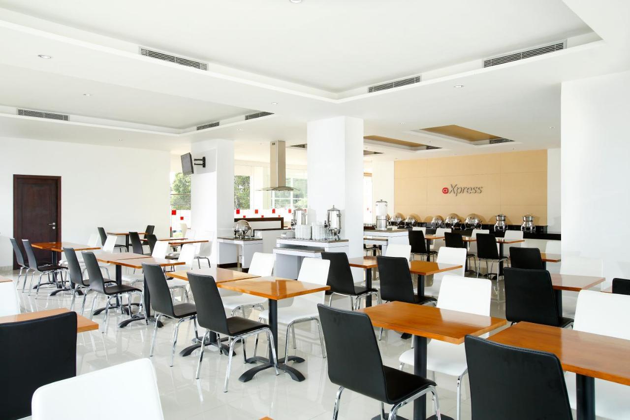 Amaris Hotel Tebet Джакарта Екстериор снимка